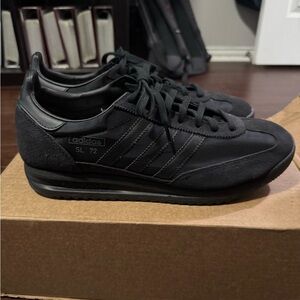 Adidas Men's Black SL 72 Shoes “Black Carbon Triple Black - Gently worn